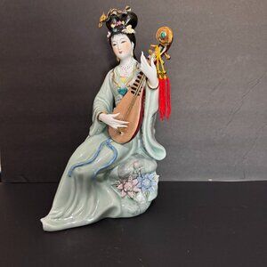 Vtg Chinese Lady Musician Glazed Porcelain Figurine Headdress Pipa Tassels